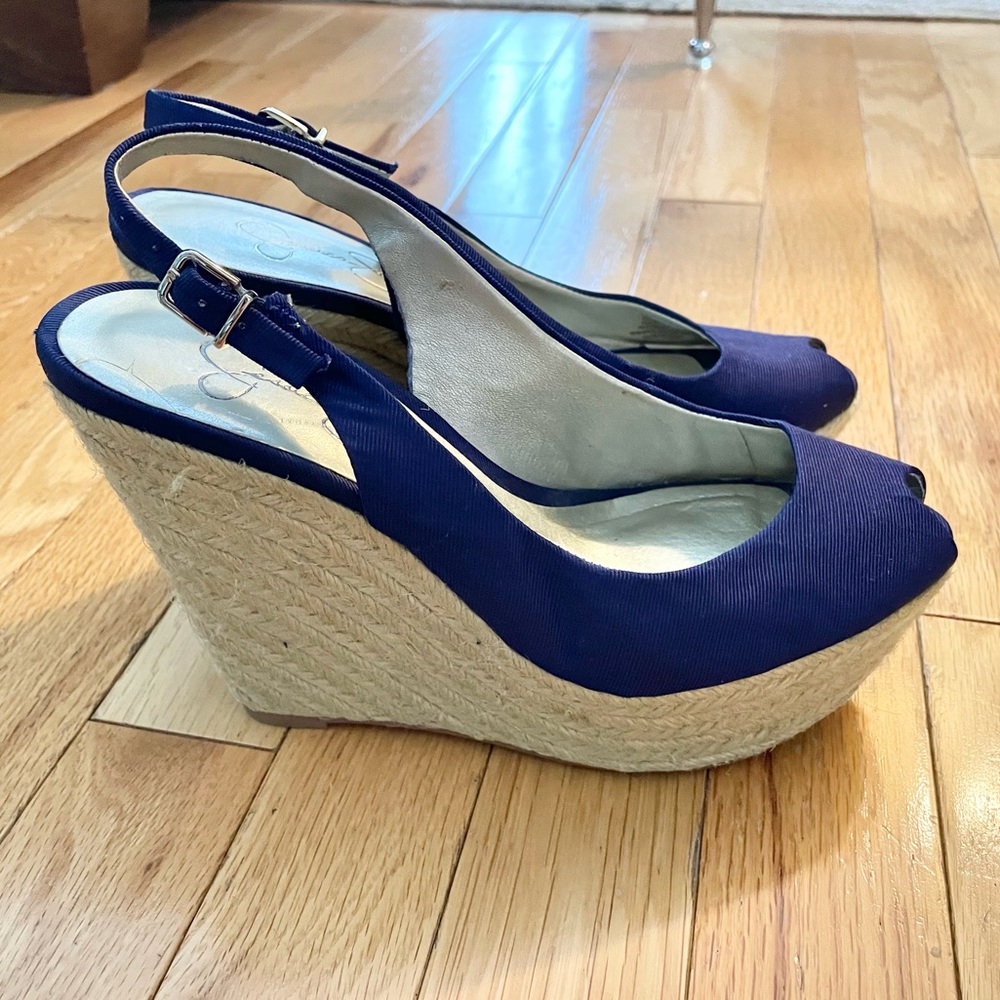 Jessica Simpson DP Purple Slingback Peep-toe Wedge Sandal Sz 6.5 - Picture 1 of 8